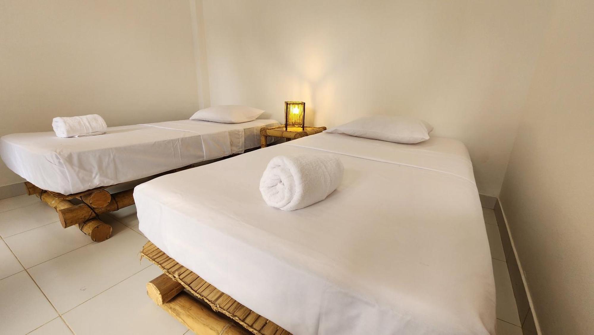 Kinti Guest House Mancora Ngoại thất bức ảnh