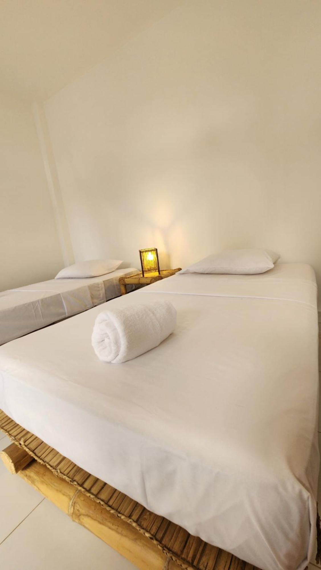 Kinti Guest House Mancora Ngoại thất bức ảnh