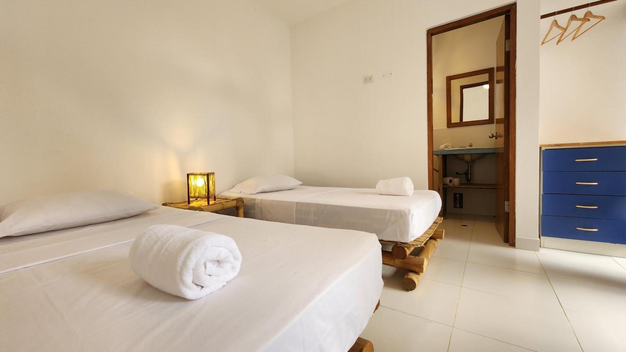 Kinti Guest House Mancora Ngoại thất bức ảnh