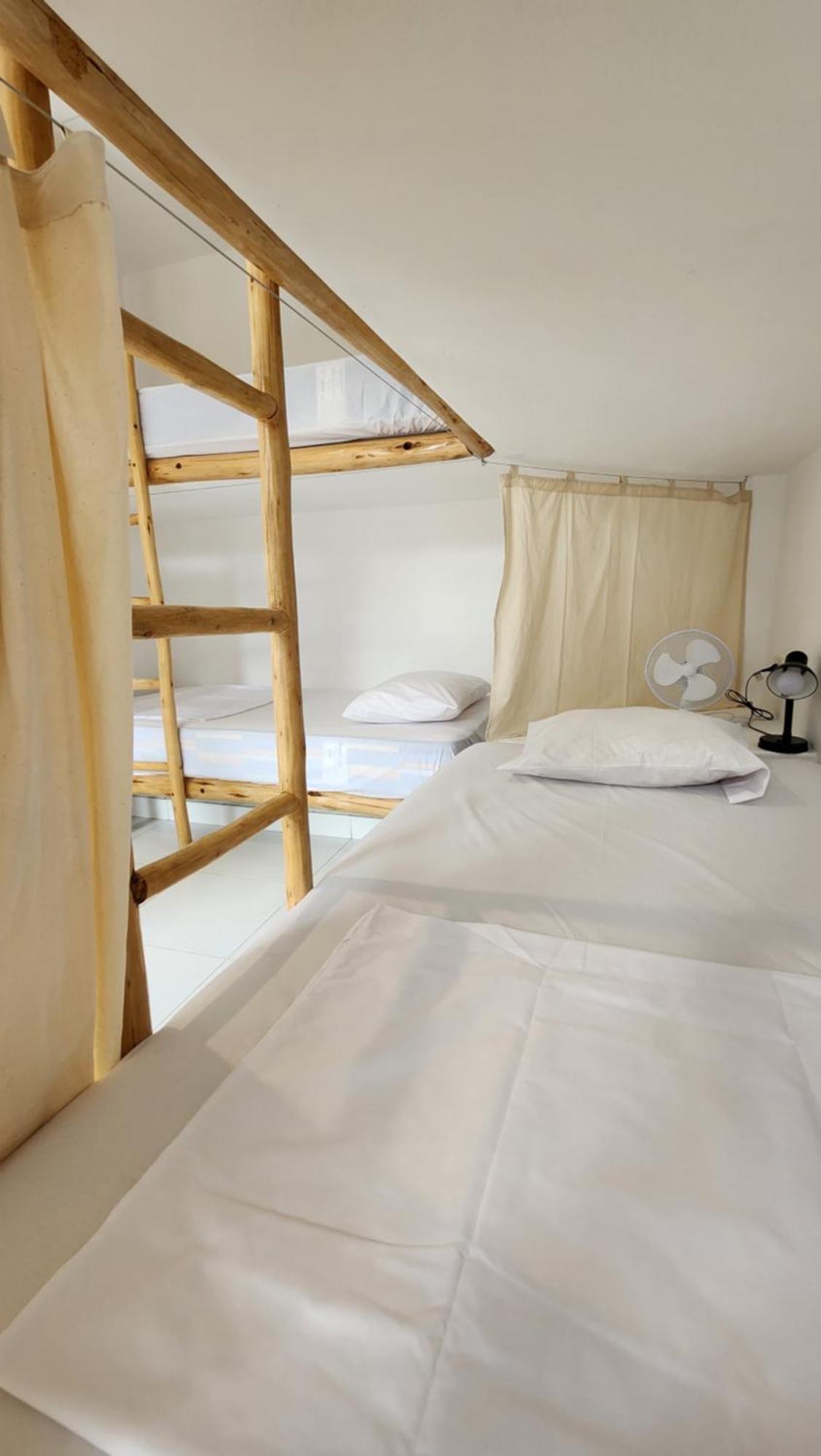 Kinti Guest House Mancora Ngoại thất bức ảnh